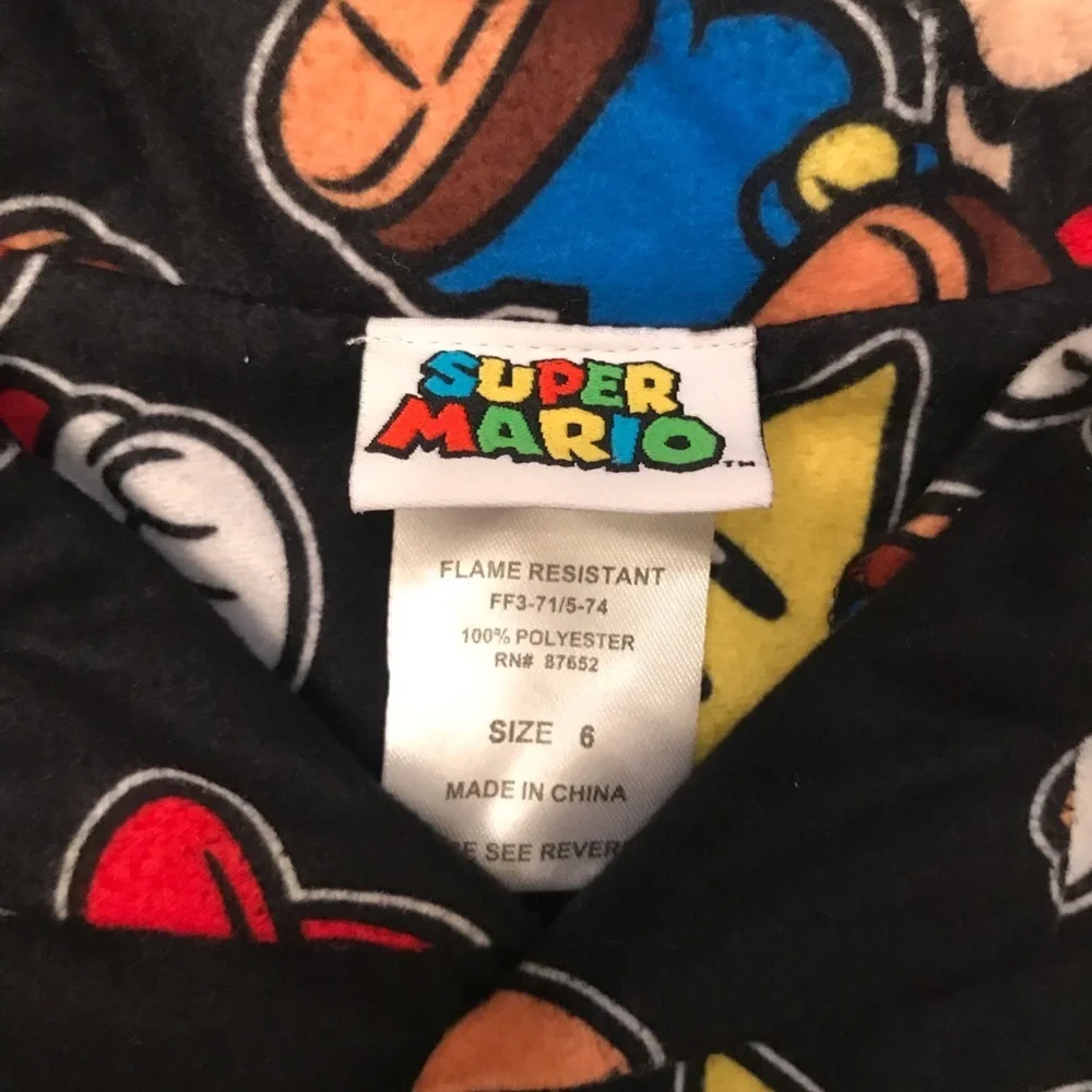 Super Mario Bros Boys‎ Pajama Top Size 6 Fleece Button Down Nintendo Black Shirt